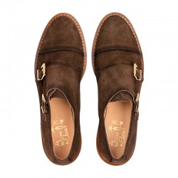 Brown suede Oxford shoe